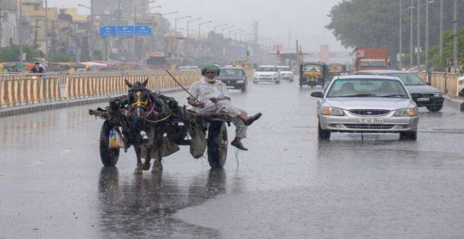 दिल्ली-एनसीआर में बारिश से राहत, 11 और 13 जून को मध्य भारत में हो सकती भारी बारिश