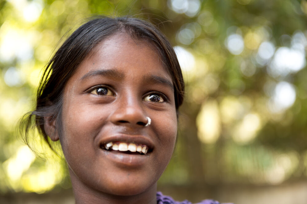 काली त्वचा बदसूरत होती है की शिक्षा देने वाले 2 अधिकारियों को मंत्री ने किया निलंबित