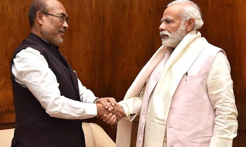 मणिपुर में संकट में फंसी बीजेपी सरकार, 3 विधायक इस्तीफा देकर कांग्रेस में शामिल, 6 अन्य ने भी लिया समर्थन वापिस