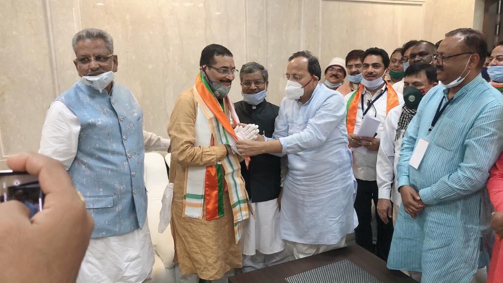 झारखंड में शिबू सोरेन व दीपक प्रकाश राज्यसभा के लिए चुने गए, पहली बार थैलीशाह व केंद्रीय नेताओं से मुक्त हुआ चुनाव झारखंड में शिबू सोरेन व दीपक प्रकाश राज्यसभा के लिए चुने गए, पहली बार थैलीशाह व केंद्रीय नेताओं से मुक्त हुआ चुनाव