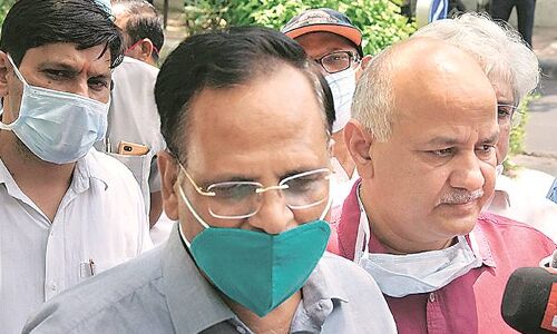 दिल्ली सरकार के स्वास्थ्य मंत्री सत्येंद्र जैन की कोरोना से बिगड़ी हालत, इलाज के लिए पहुंचे प्राइवेट ​अस्पताल