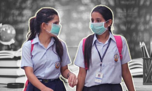 कोरोना के कारण छात्रों को कम करनी होगी पढ़ाई, CBSE के सिलेबस में होगी कटौती