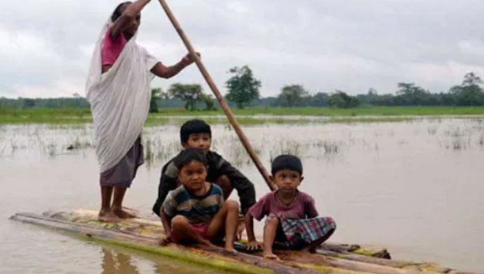 असम के 21 जिलों में बाढ का खतरा, 20 हजार लोग राहत कैंप में, अबतक 18 की मौत