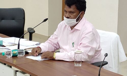 झारखंड में सरकारी स्कूलों में पढने वालों को ही सरकारी नौकरी देने पर हो रहा विचार