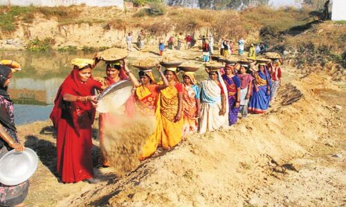 लॉकडाउन का महिलाओं पर ज्यादा असर, करोड़ों महिलाएं हो गयीं बेरोजगार