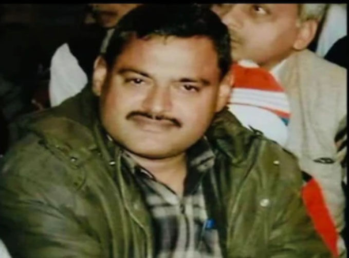 UP : कानपुर गैंगस्टर दुबे के भाई दीपक दुबे ने कोर्ट में किया सरेंडर, बिकरू कांड के बाद था फरार