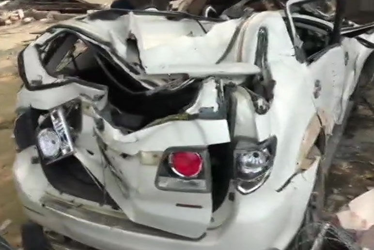 हिस्ट्रीशीटर विकास दुबे की मुखबिरी का संदिग्ध चौबेपुर का थानाध्यक्ष विनय तिवारी सस्पैंड, ऐसे खुला राज हिस्ट्रीशीटर विकास दुबे की मुखबिरी का संदिग्ध चौबेपुर का थानाध्यक्ष विनय तिवारी सस्पैंड, ऐसे खुला राज