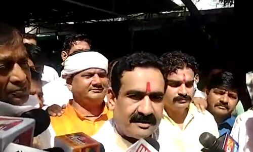 कांग्रेस ने विकास दुबे के सरेंडर में मध्यप्रदेश के गृहमंत्री नरोत्तम मिश्र की भूमिका की जांच की मांग उठाई