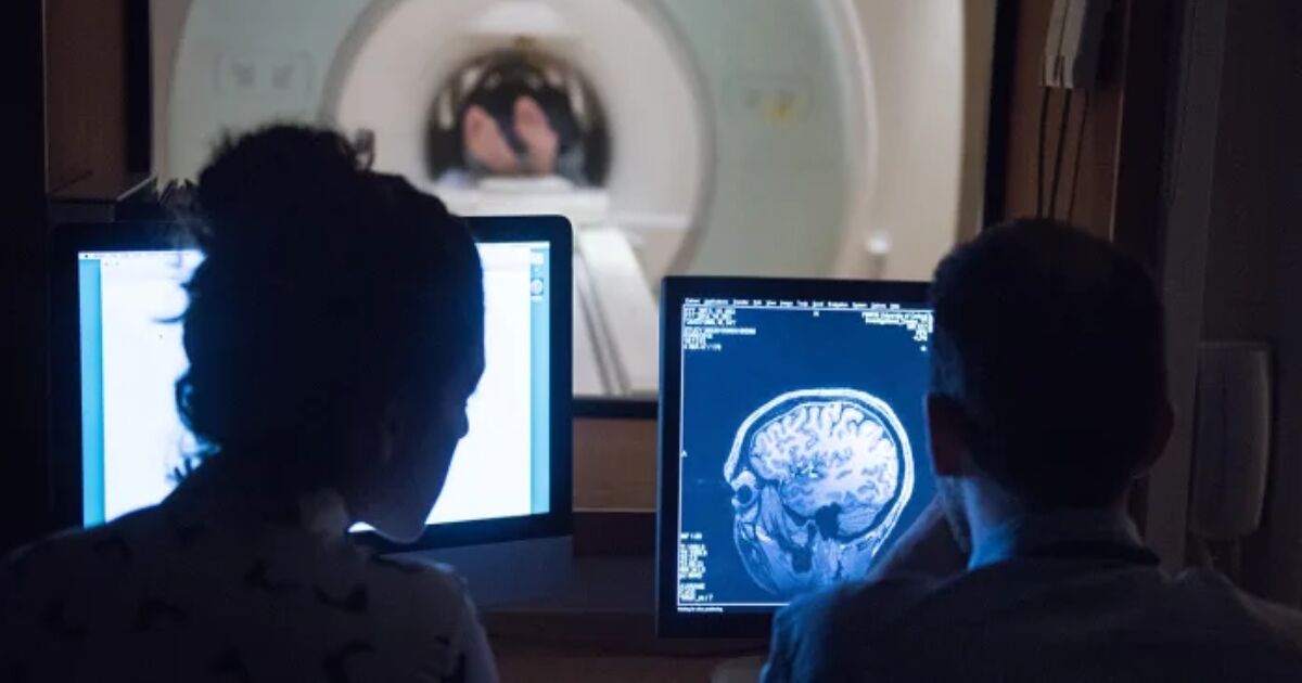 वैज्ञानिकों ने चेताया, कोविड-19 से मस्तिष्क में हो सकती हैं जानलेवा बीमारियां