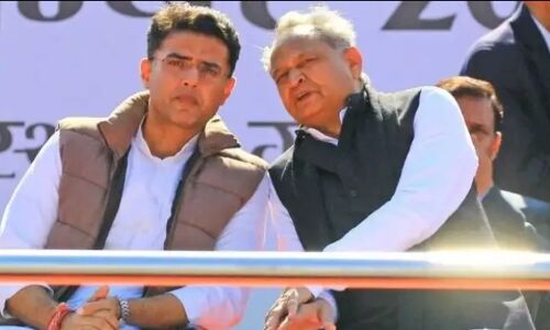 जयपुर से लेकर दिल्ली तक ताबड़तोड़ बैठकें, क्या संकट में है राजस्थान की कांग्रेस सरकार