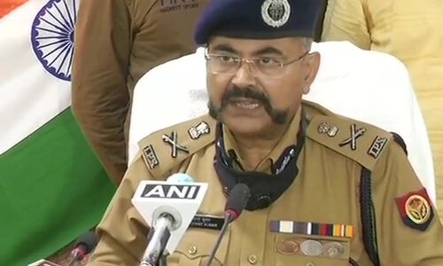 कानपुर इनकाउंटर व विकास दुबे पर यूपी पुलिस की अहम प्रेस कान्फ्रेंस, अपराधियों ने पुलिस वालों को कैसे मारा?