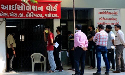 गुजरात में कोरोना के मामले 43 हजार के पार, सूरत बना नया हॉटस्पॉट