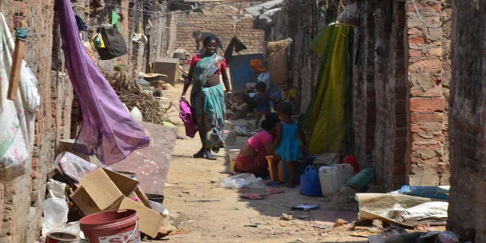 लॉकडाउन से गुरुग्राम की झुग्गी बस्तियों में महिलाओं के स्वास्थ्य पर पड़ा बुरा असर, सामने खड़ी हुईं कई मुश्किलें