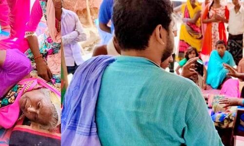 आज़मगढ़ के हाजीपुर गांव में दलितों ने रिहाई मंच को बतायी दबंगों के जुर्म की दास्तां