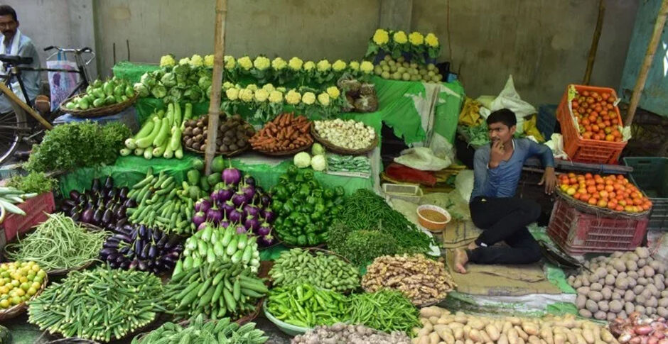 केंद्र और राज्य सरकारों की समर्थन नीति न होने से खुदरा बाजार 100 दिन में 15 लाख करोड़ का नुकसान