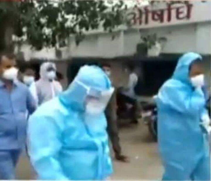 जागी बिहार सरकार, पीपीई किट पहन स्वास्थ्य मंत्री पहुंचे NMCH के कोरोना वार्ड में