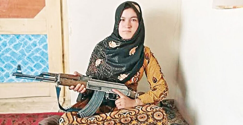 अफगानिस्तान की इस 16 वर्षीय लड़की की दुनियाभर के मीडिया में क्यों हो रही चर्चा?