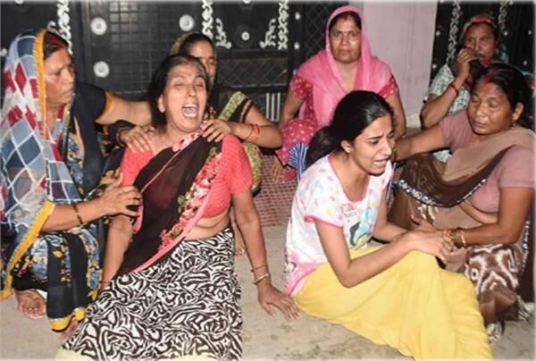 कानपुर हत्याकांड: संजीत की बहन बोली-लाश ही तलाश दो, एक बार राखी तो बांध लूं