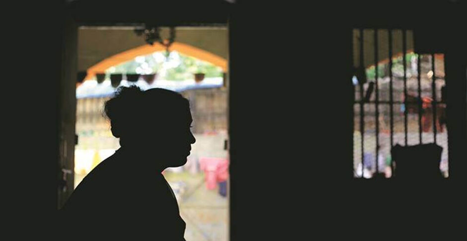 जीबी रोड की यौनकर्मियों के लिए कोरोना बना कोठे से ​मुक्ति का रास्ता, शुरू किया नया काम