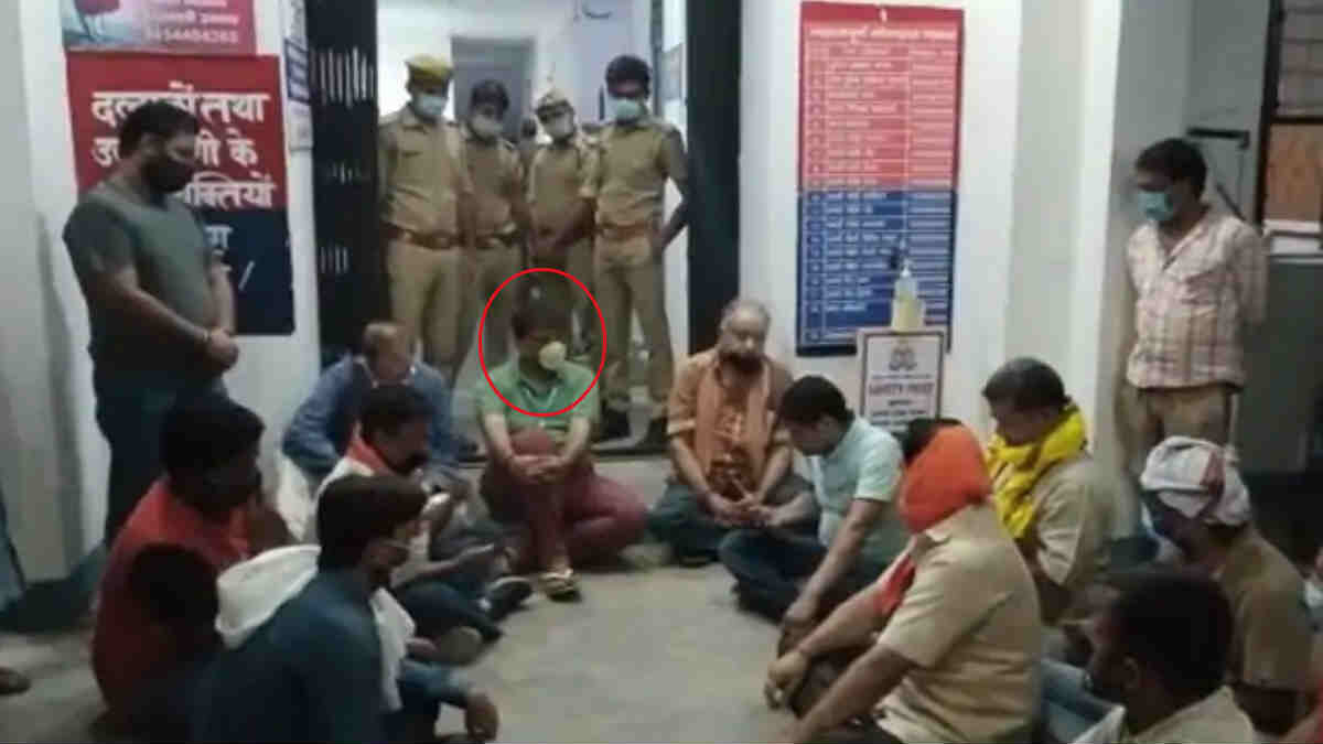 योगी की पुलिस के खिलाफ रात 2 बजे धरने पर बैठे BJP विधायक पंकज गुप्ता, लगाए ये गंभीर आरोप