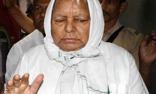 कोरोना संक्रमण के खतरे के मद्देनजर लालू प्रसाद को दूसरी जगह शिफ्ट किए जाने की तैयारी