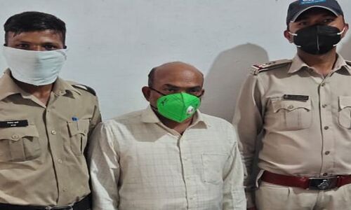 तंत्र-मंत्र से रुपये की कीमत दोगुना करने का झांसा देता था तांत्रिक, फिर करता था लाखों की ठगी