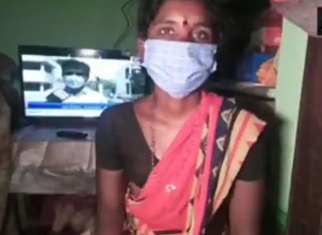 लाॅकडाउन में पति-पत्नी दोनों हुए बेरोजगार तो बच्चों की पढाई के लिए मां ने बेचा मंगलसूत्र लाॅकडाउन में पति-पत्नी दोनों हुए बेरोजगार तो बच्चों की पढाई के लिए मां ने बेचा मंगलसूत्र