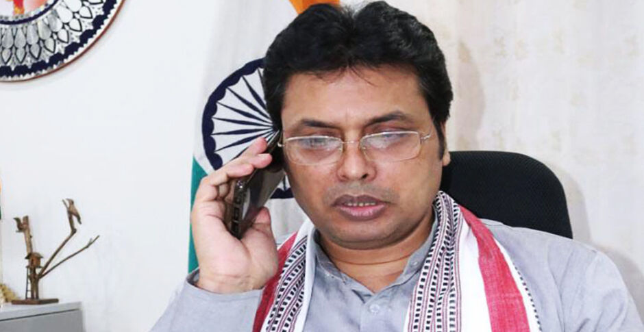 त्रिपुरा के मुख्यमंत्री बिप्लब कुमार देब की कोरोना रिपोर्ट निगेटिव, परिवार के सदस्य पॉजिटिव