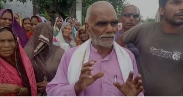 बिहार : कैमूर में भड़के ग्रामीण, विद्युत उपकेंद्र और थाने पर हुआ बवाल बिहार : कैमूर में भड़के ग्रामीण, विद्युत उपकेंद्र और थाने पर हुआ बवाल