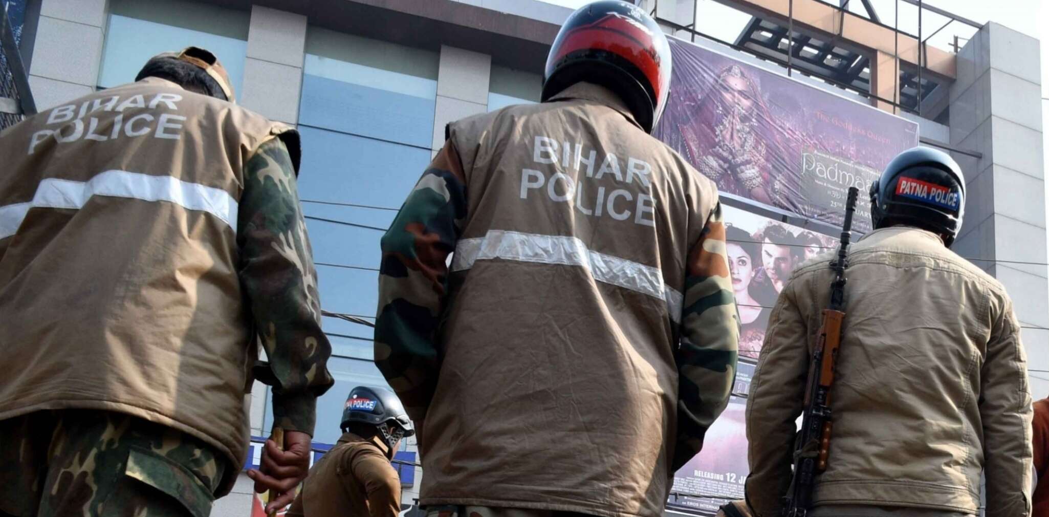 कोरोना से लड़ने के लिए बिहार पुलिस ले रही सोशल मीडिया का सहारा