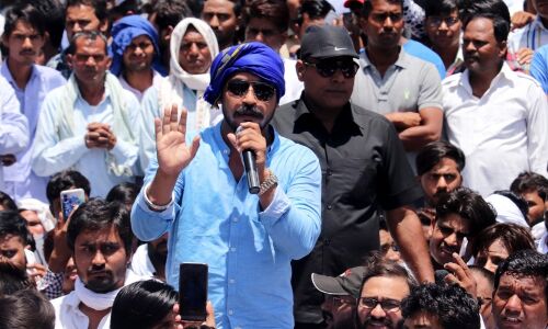 बिहार की सभी 243 विधानसभा सीटों पर चुनाव लड़ेगी भीम आर्मी बिहार की सभी 243 विधानसभा सीटों पर चुनाव लड़ेगी भीम आर्मी