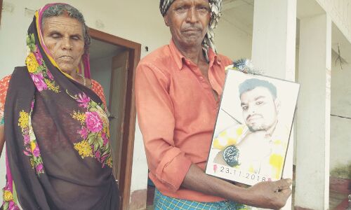 ग्राउंड रिपोर्ट : हैदराबाद नहीं लौट पाने के कारण झारखंड के गोरटोली गांव को हो रहा हर महीने 10 लाख का घाटा