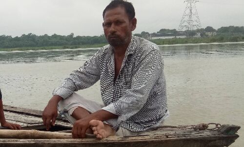 हजारों जिंदगियां बचा चुका गोताखोर शासन-प्रशासन की अनदेखी से पहुंचा भुखमरी के कगार पर