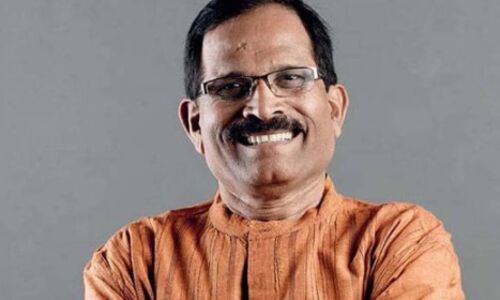 क्या आयुष मंत्री श्रीपद नाइक ने काढ़ा पीकर नहीं किया था योग जो उन्हें हो गया कोरोना