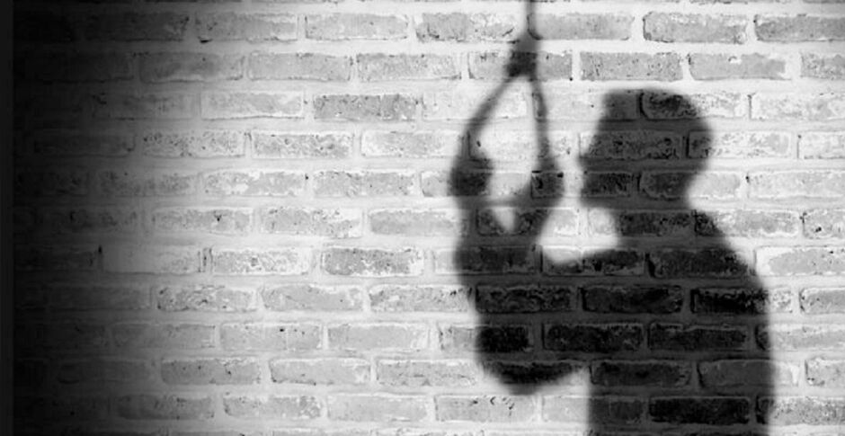 लॉकडाउन में ठीक से नहीं कर रहा था ऑनलाइन पढाई, 11वीं के छात्र ने तनाव में की आत्महत्या