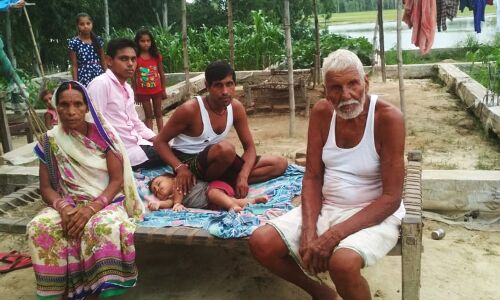 सरजू नदी के तटवर्ती इलाकों के हजारों किसान-पशुपालक बाढ़ और सरकारी उपेक्षा से हलकान