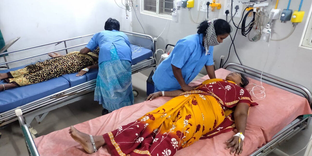 आंध्रप्रदेश के चित्तूर में डेयरी प्लांट में गैस लीक होने से 14 मजदूर बेहोश, तीन गंभीर