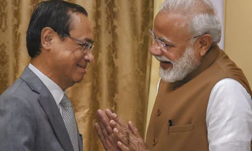 पूर्व CJI गोगोई का जब साहित्य, कला और विज्ञान में योगदान शून्य तो किस आधार पर दी राज्यसभा सदस्यता?