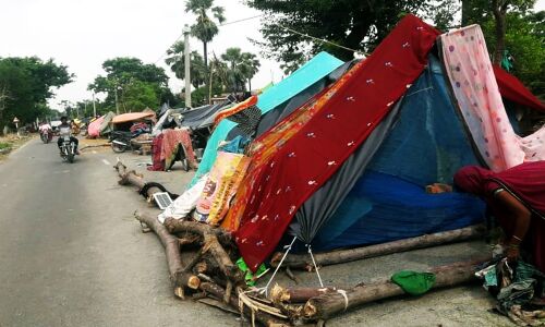 बिहार में बाढ़ का पानी उतरा, अब दिखने लगा बर्बादी का मंजर