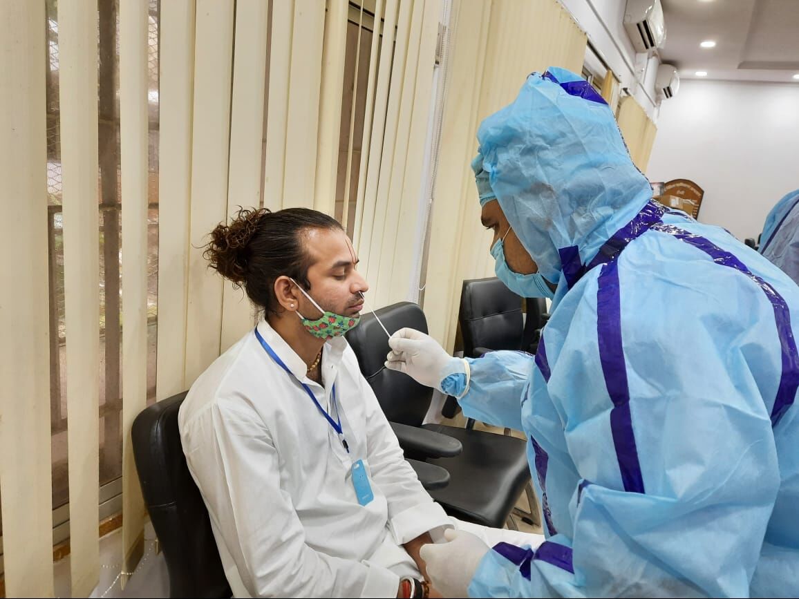 लालू प्रसाद से मिलने रांची पहुंचे तेज प्रताप तो खड़ा हुआ विवाद, होटल मालिक व मैनेजर पर एफआइआर