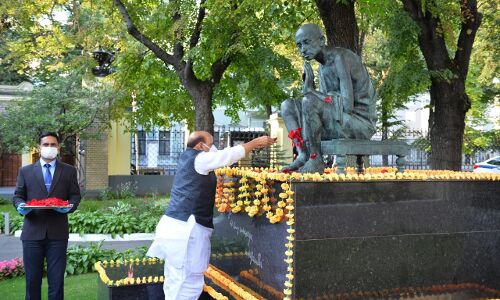 गलवान झड़प के बाद आज पहली बार चीन के रक्षामंत्री संग राजनाथ कर सकते हैं बैठक