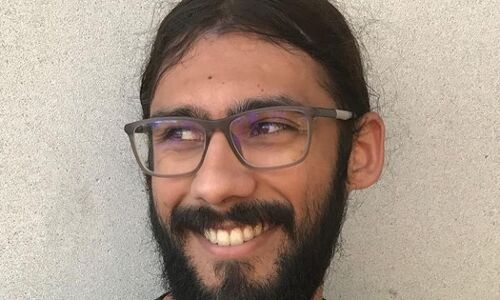 5 साल से फेसबुक में नौकरी कर रहे इंजीनियर ने छोड़ी नौकरी, कहा नफरत फैला रहा फेसबुक