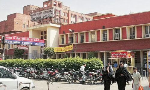 एलएनजेपी अस्पताल स्वास्थ्य कर्मचारी यूनियन का तीन दिन तक चला असहयोग आंदोलन खत्म