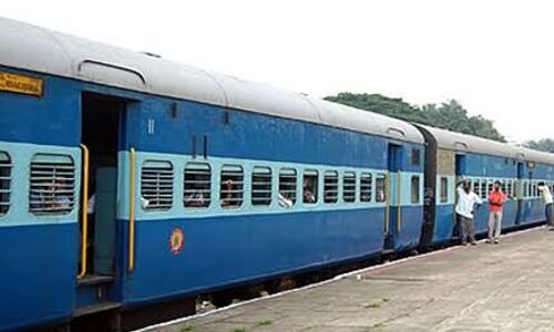 घाटे के नाम पर कम दूरी की 70 पैसेंजर ट्रेनें बंद करने जा रहा रेलवे, गरीब यात्रियों को होगी मुश्किल