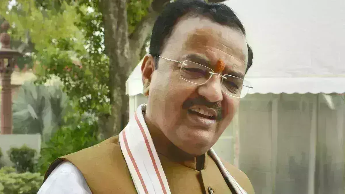 5 साल संविदा के मुद्दे पर विरोध के बाद योगी सरकार का यू टर्न, डिप्टी सीएम ने कहा कोरी अफवाह