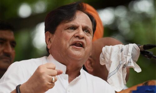 हमारा मेनिफेस्टो था घोड़ा और मोदी सरकार का बिल गधा, कृषि बिल पर बोले कांग्रेस नेता अहमद पटेल