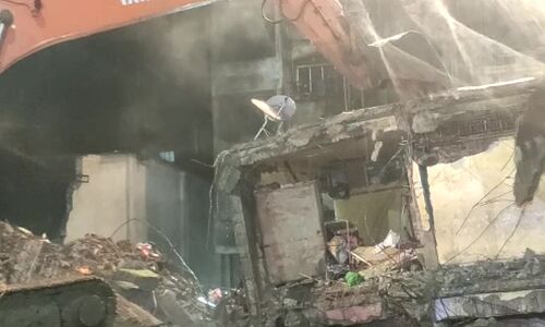 महाराष्ट्र के भिवंडी में बिल्डिंग हादसे में अबतक 39 लोगों की मौत, रेस्क्यू ऑपरेशन जारी