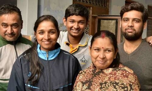 बनारस की शिवांगी सिंह बनेंगी देश की पहली राफेल उड़ाने वाली महिला पायलट