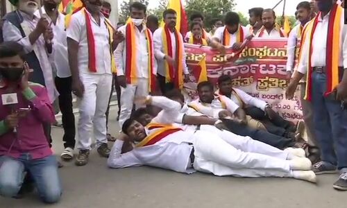 कृषि बिल के खिलाफ आज फिर दिल्ली से तमिलनाडु तक आंदोलन, कैप्टन अमरिंदर   धरने पर बैठे