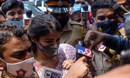 बेगुनाहों को गुनहगार बता अपना एजेंडा लागू करती हैं सरकारें